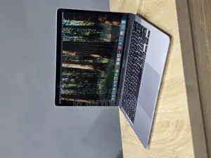 Laptop Apple MacBook Air 2020 8GB Intel Core 5 SSD 512GB