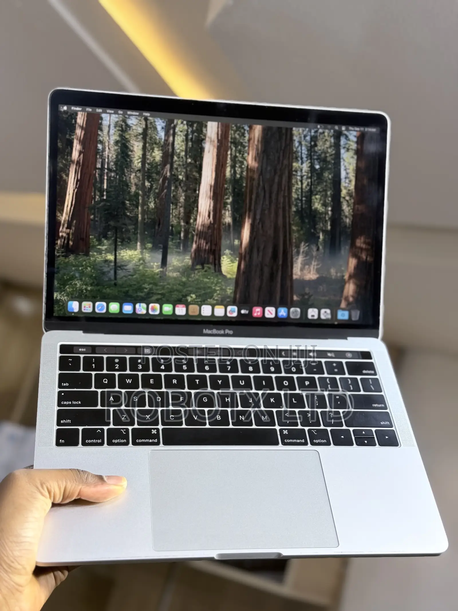 Laptop Apple MacBook 2018 16GB Intel Core I5 SSD 256GB