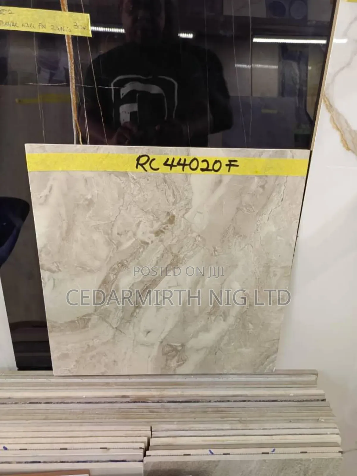 Kitchen Floor Tiles ( Cedarmirth ) 10/25