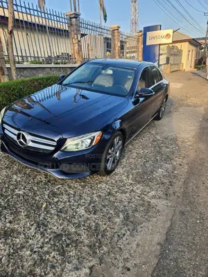 Mercedes-Benz C300 Base Sedan RWD (2.0L 4cyl 7A) 2016 Blue