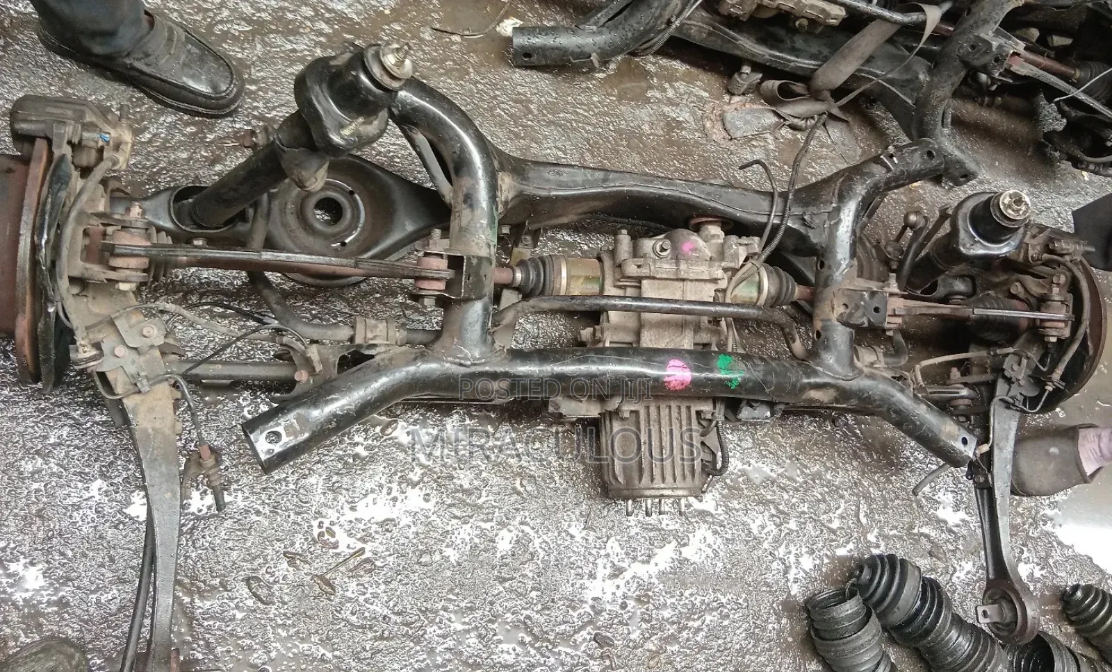 Complete Beam Mitsubishi Outlander 2010 Model