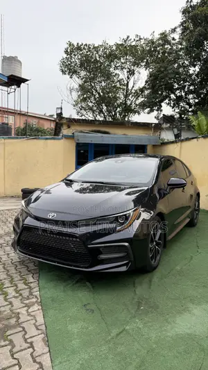 Toyota Corolla LE 2021 Black
