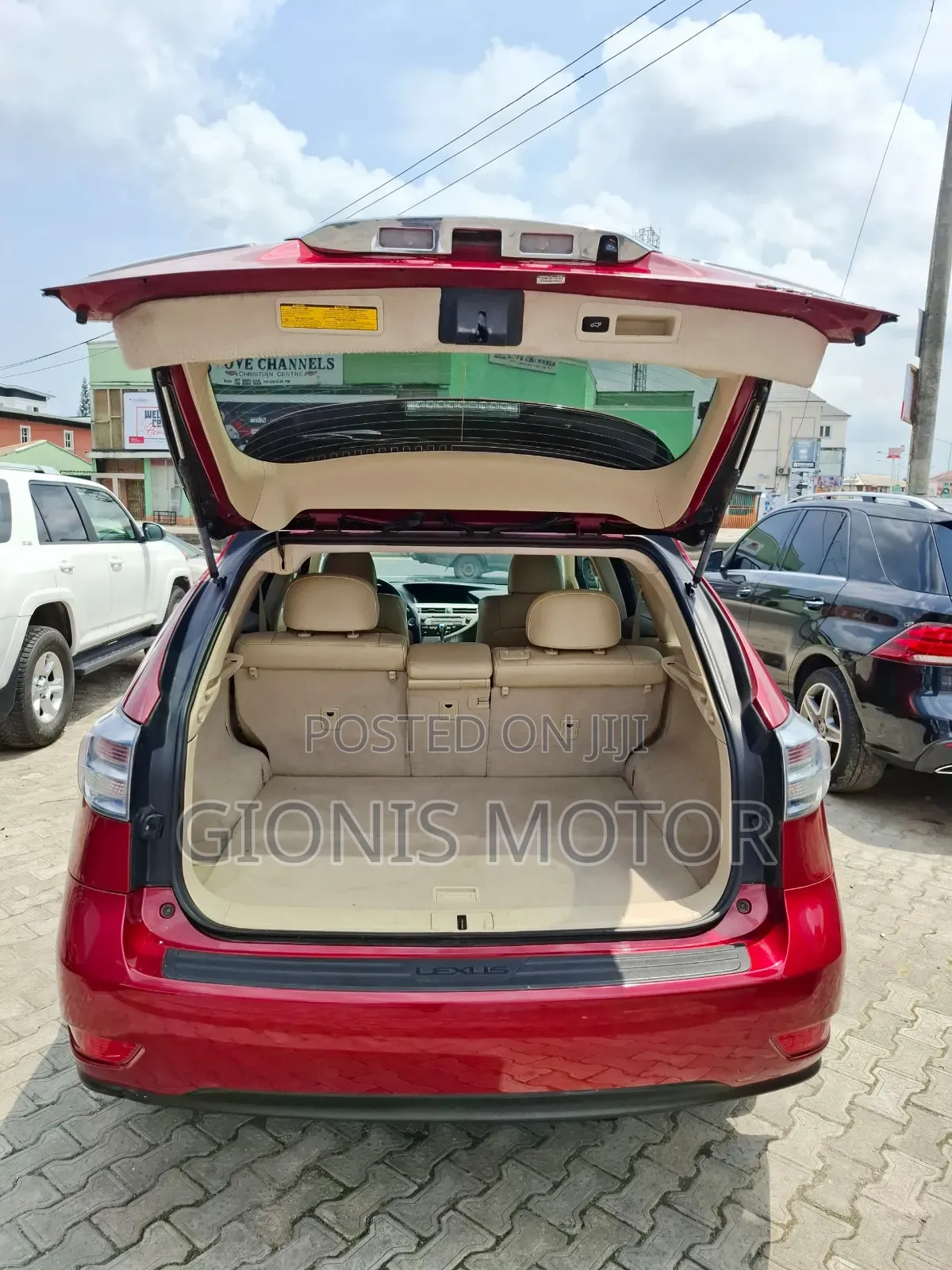 Lexus RX 350 2011 Red in Port-Harcourt - Cars, Gionis Motors | Jiji.ng