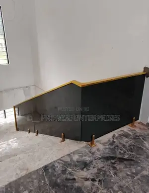 Staircase Frameless Glass Touch of Gold