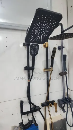 Matt Black Huma Standing Shower