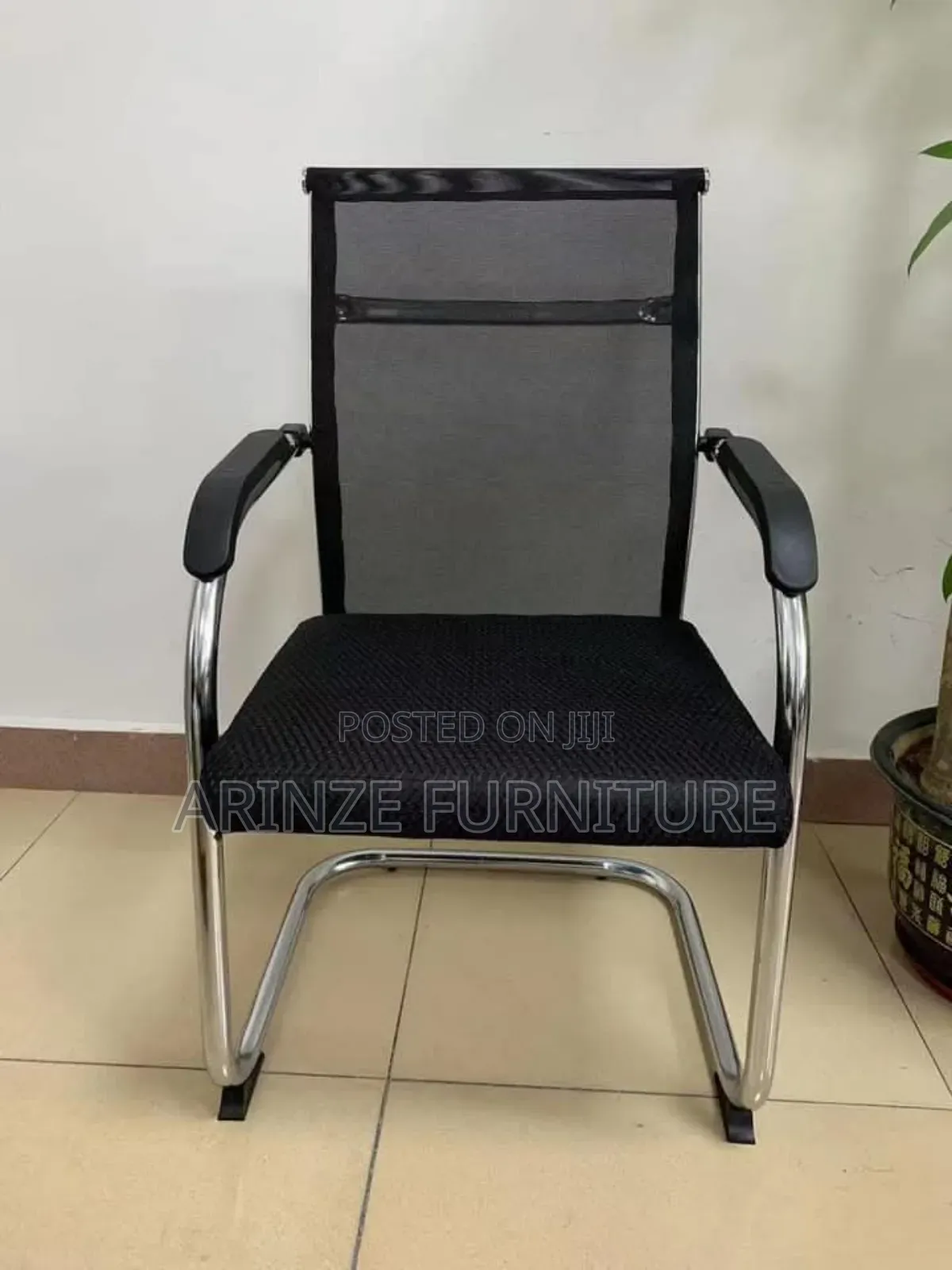 Strong Visitor Chair