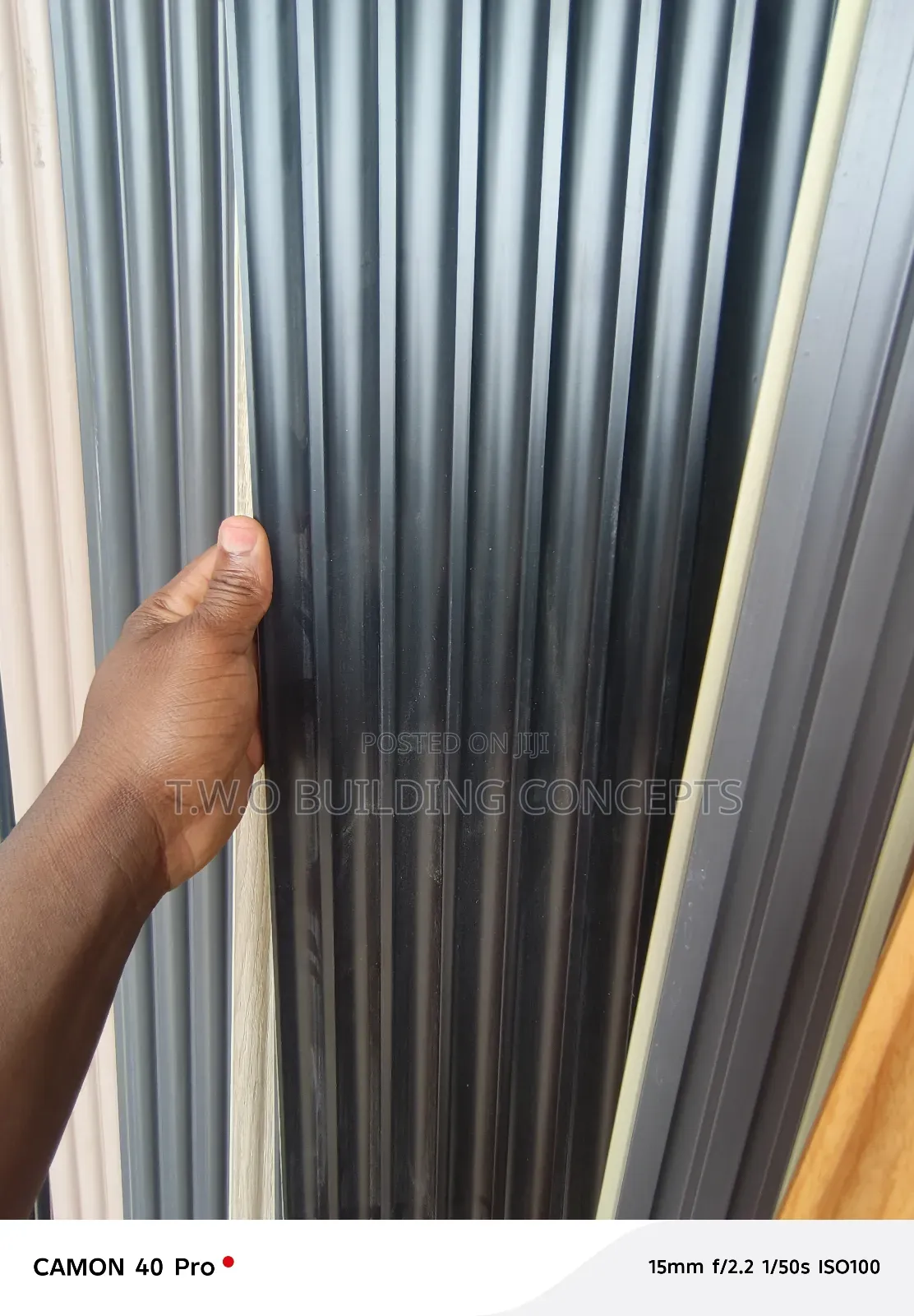 Round Shape and Flat Fluted Panel
