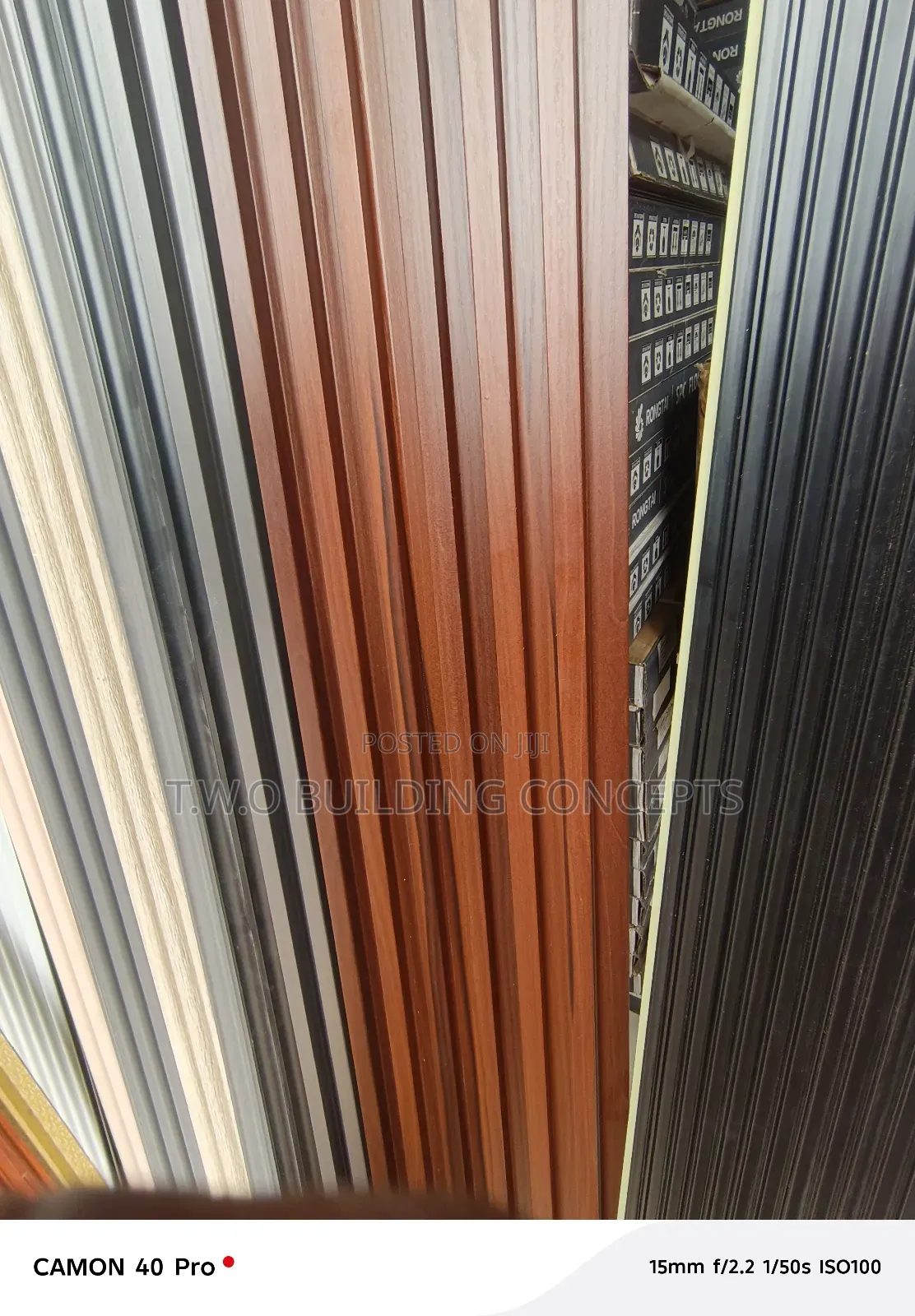 Round Shape and Flat Fluted Panel