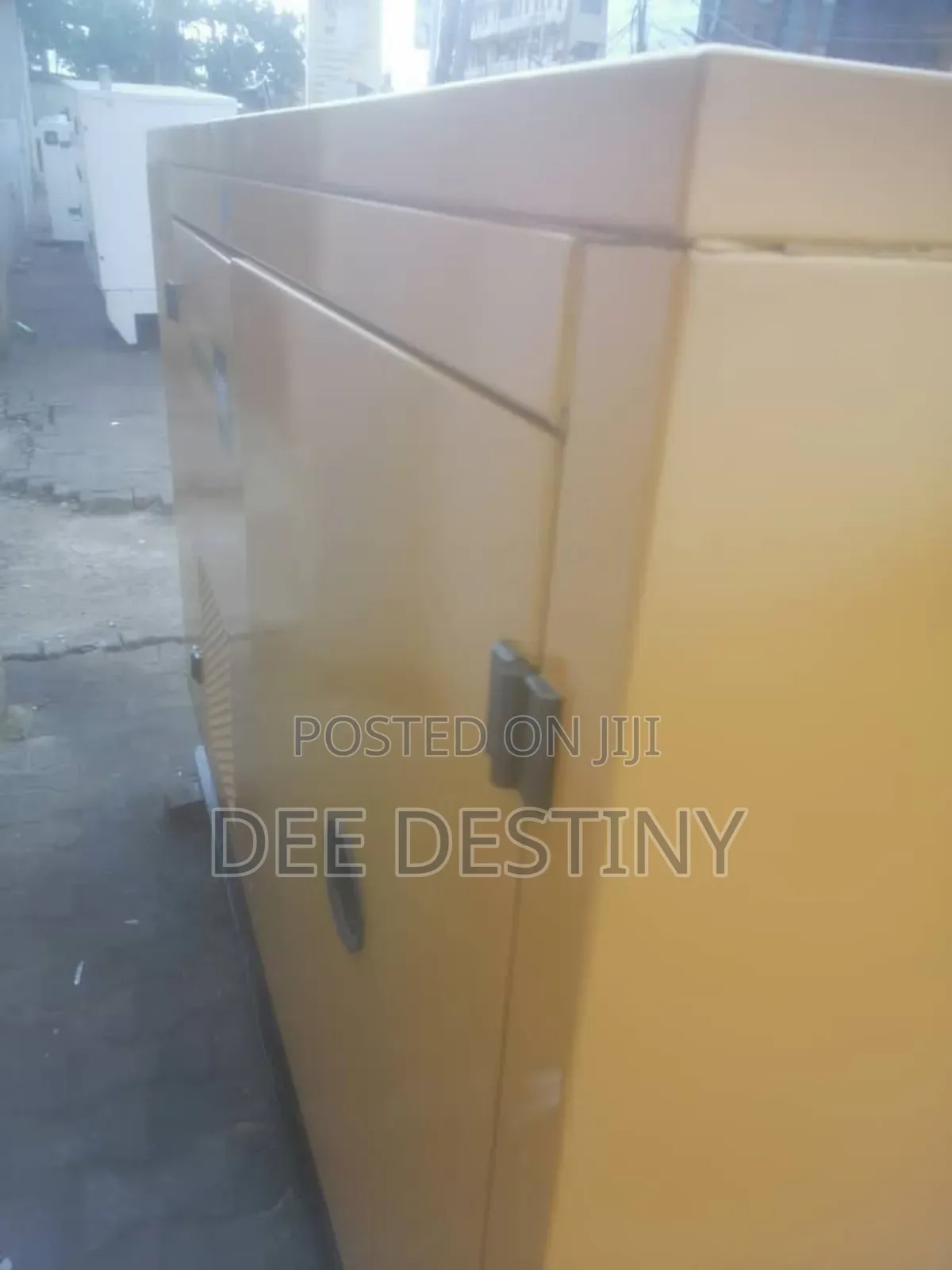 Used 20kva Mantrac Cat Diesel Silent Generator