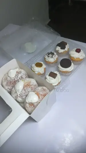 Combo Box – 6 Cupcakes 3 Super Rich Milky Donuts