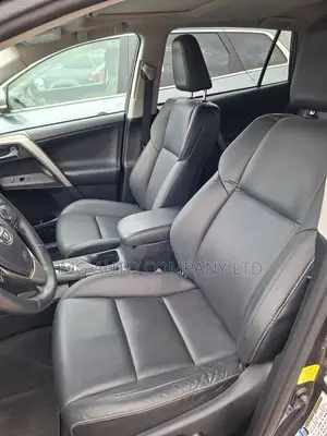Toyota RAV4 Limited 4dr SUV AWD (2.5L 4cyl 6A) 2015 Gray