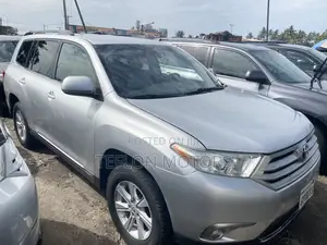 Toyota Highlander 2012 Gray