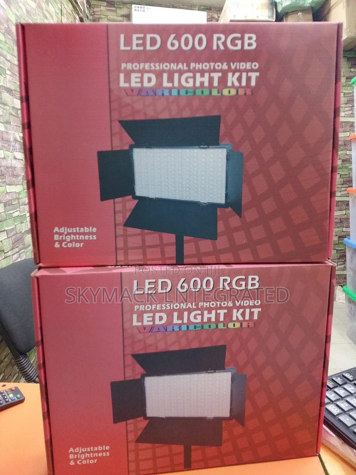 Led 600 RGB Light Kit