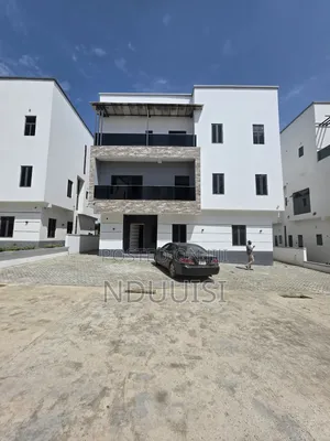 6bdrm Duplex in Guzape District for sale