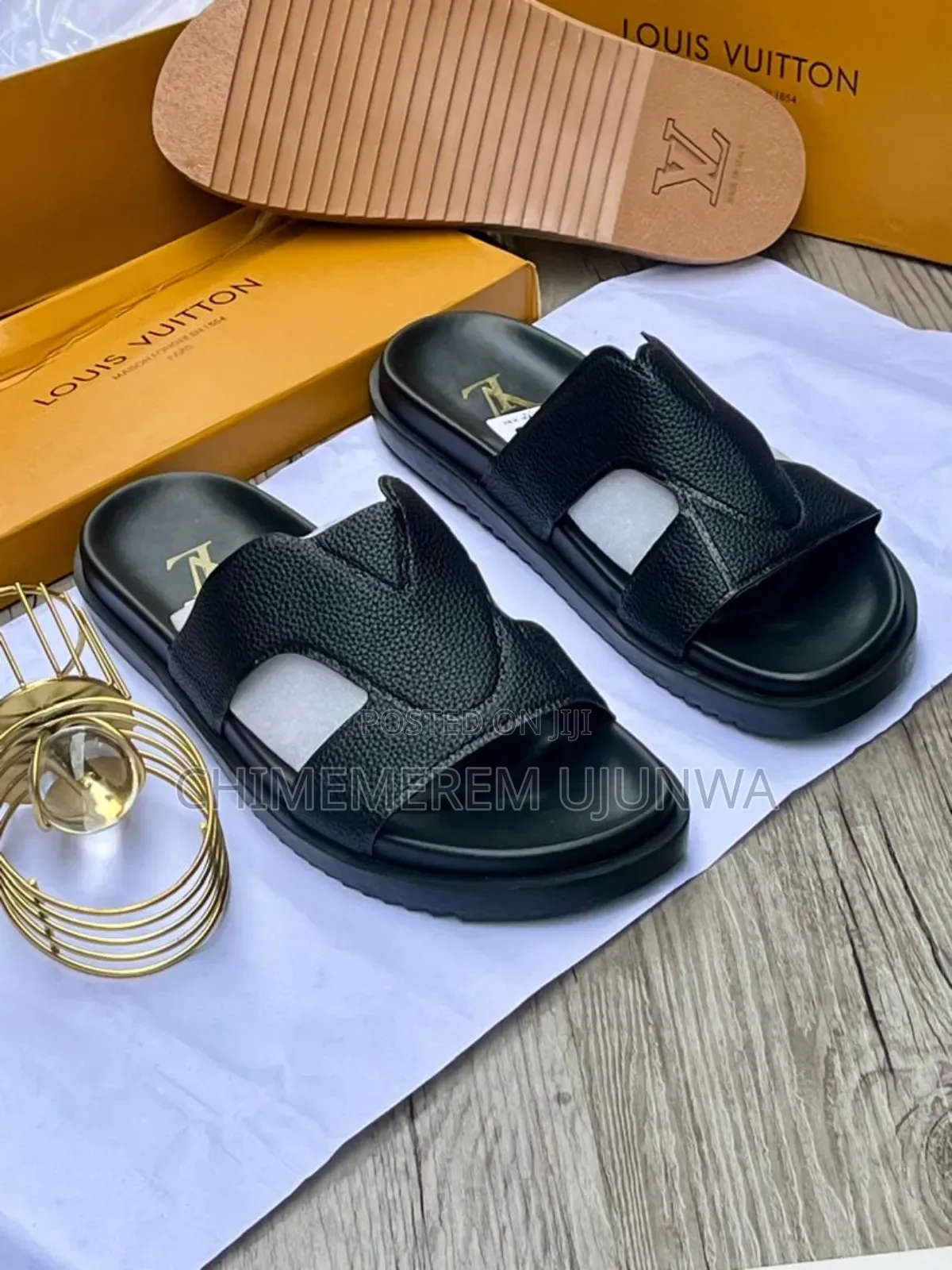 Luxury Designed Lv Slipers