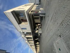 4bdrm Duplex in General Paint Estate, Ajah for rent