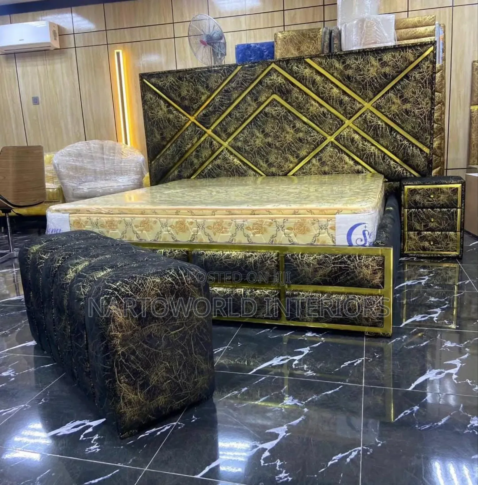 Quality Luxury 6by6 Padded Bedframe.