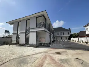 5bdrm Townhouse/Terrace in Dawaki Opposite for sale