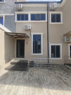 3bdrm Duplex in Asokoro for rent