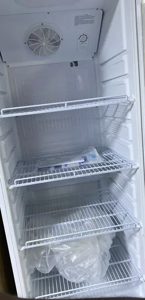 Midea Chiller Fridge Mdrz422fz