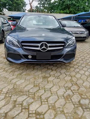 Mercedes-Benz C300 Sport 4dr AWD 4Matic Sedan (2.0L 4cyl 7A) 2015 Gray