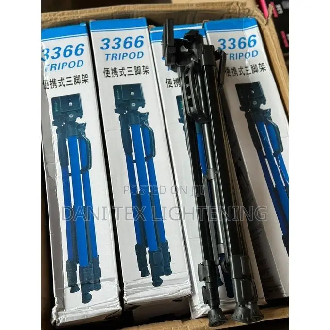 Tripod Stand 3366