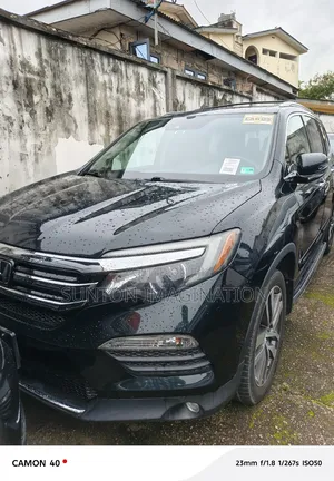 Honda Pilot Touring AWD 2018 Black