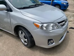 Toyota Corolla 2011 Silver