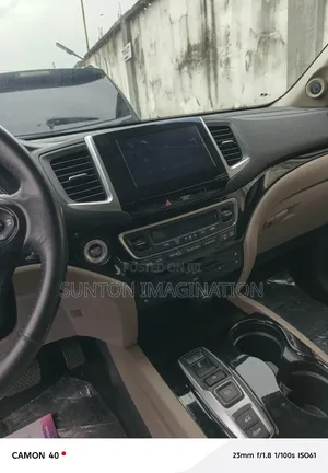 Honda Pilot Touring AWD 2018 Black
