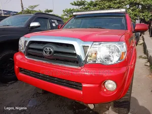 Toyota Tacoma 2010 Red