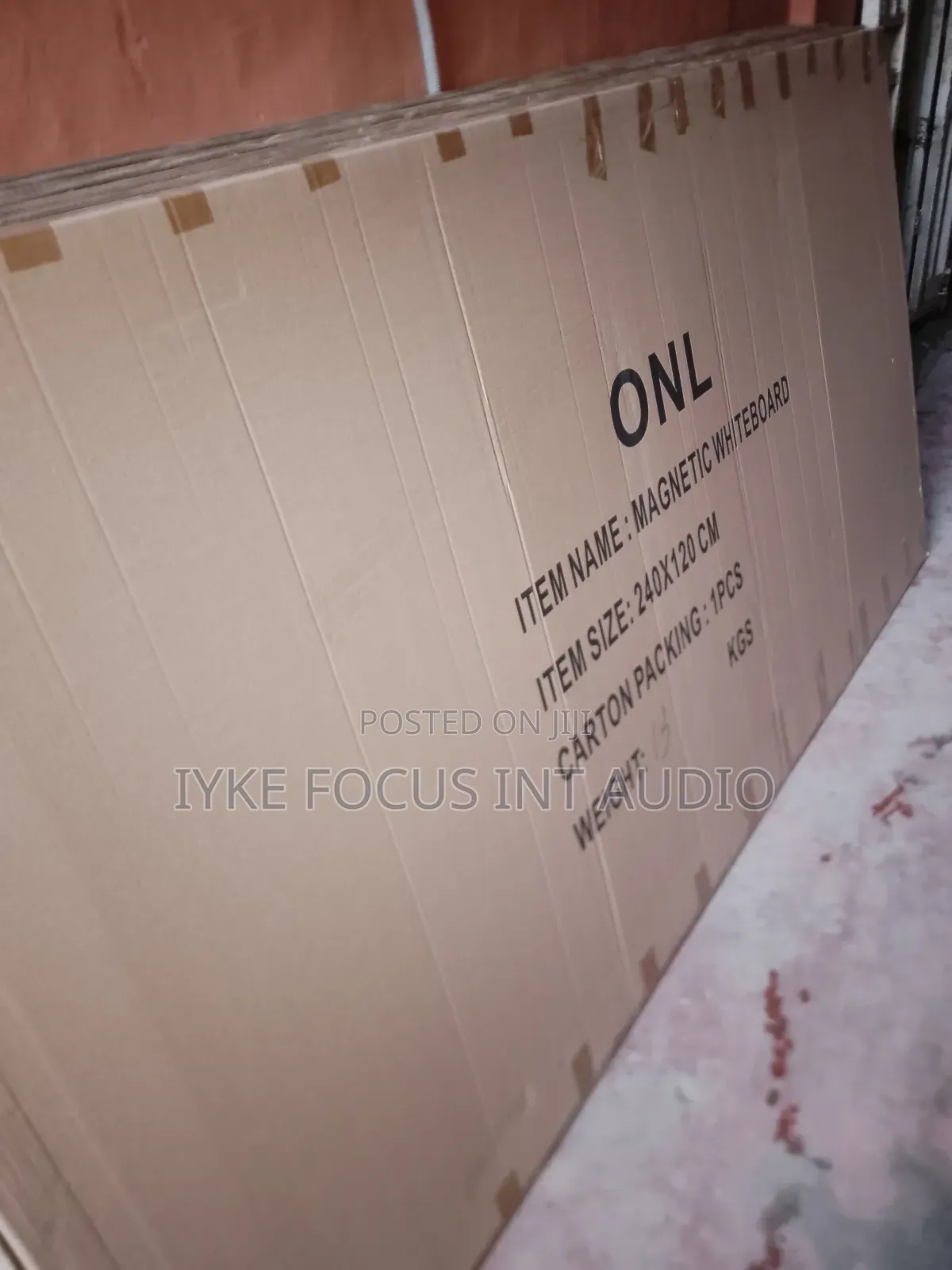 Highest Quality Onl 4*8 Magnetic White Board (Strong Frame)