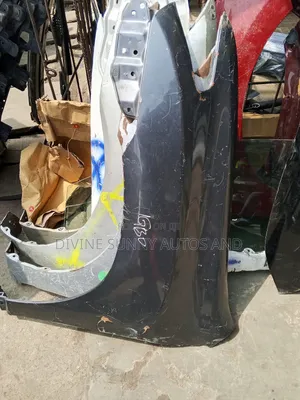 Driver Side Fender Highlander 2012