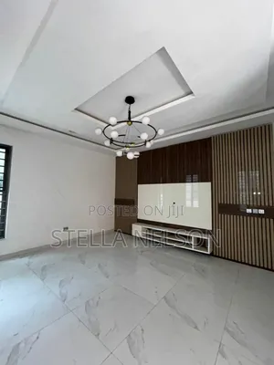 5bdrm Duplex in Orchid, Chevron for sale