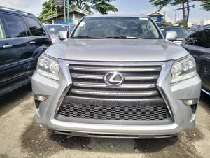Lexus GX 2016 Silver