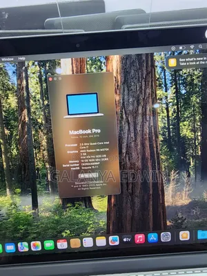 Laptop Apple MacBook Pro 2015 16GB Intel Core I7 SSD 512GB
