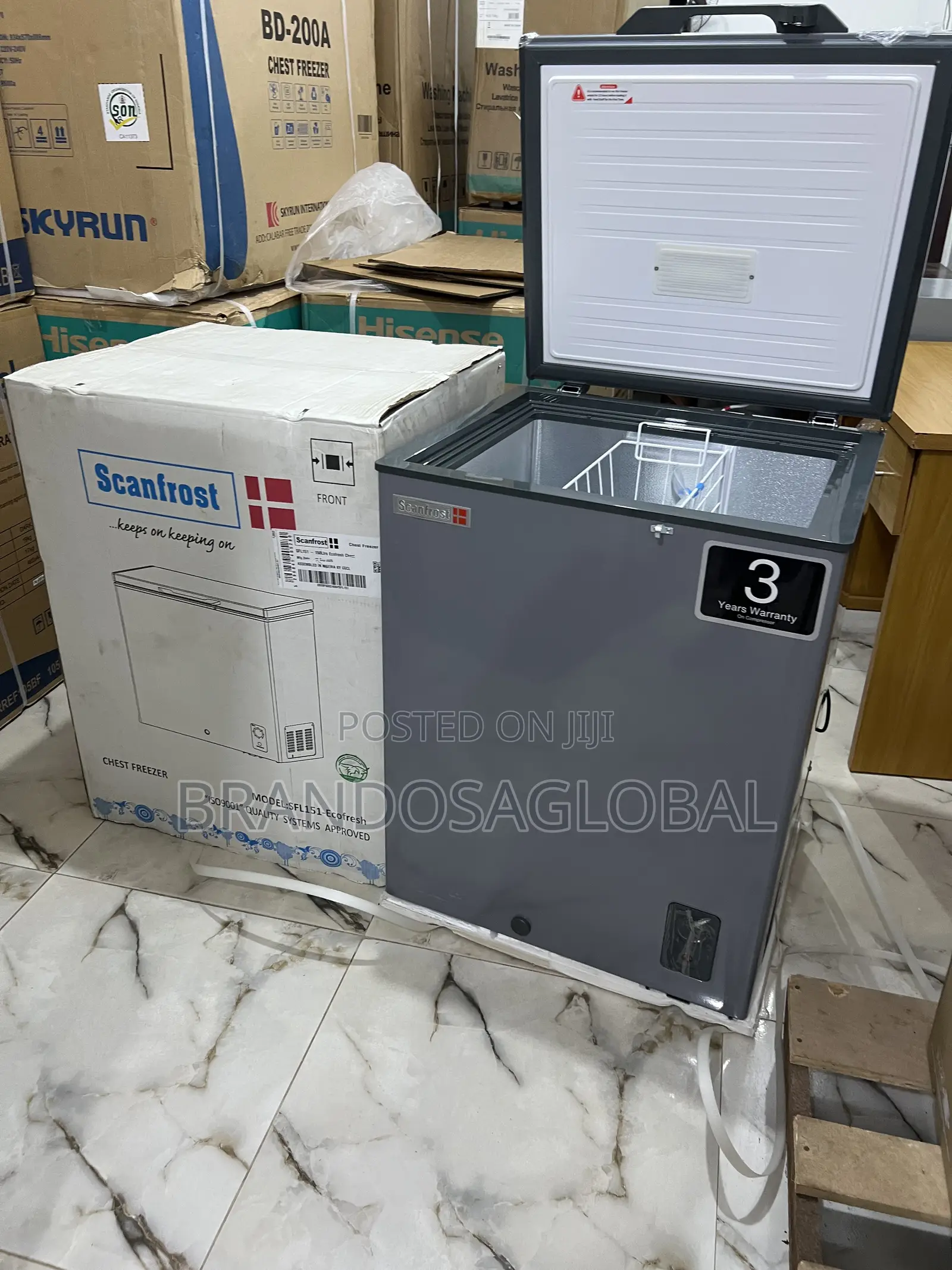 Scanfrost 134 Litres Chest Freezer – Compact Design, Maximum Cooling