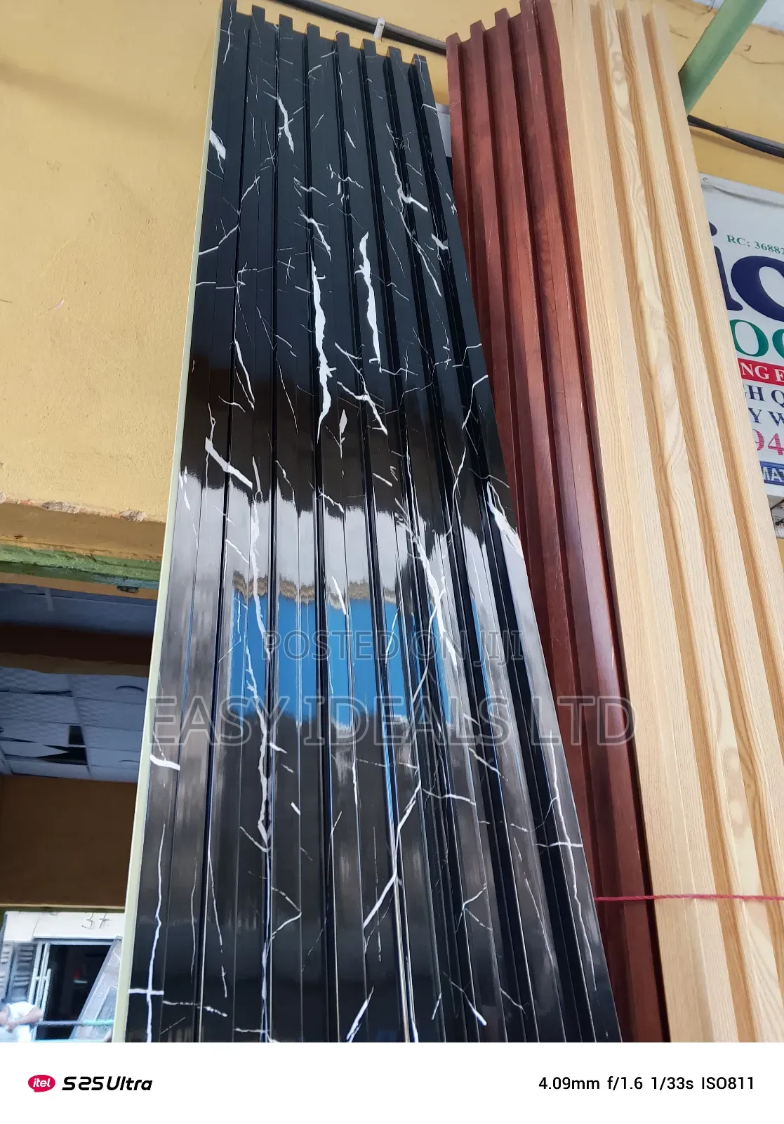 WPC Fluted Panel(Black Carara)