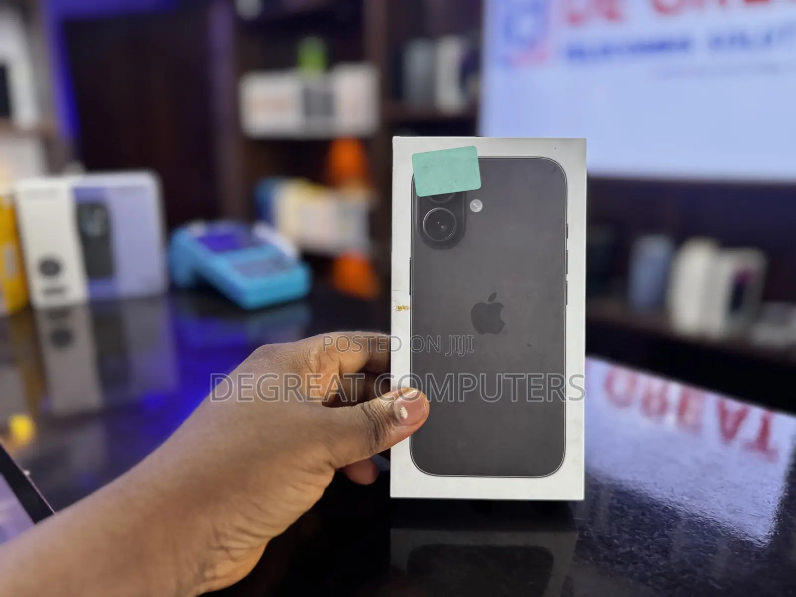 New Apple iPhone 16 128 GB Black