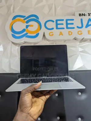 Laptop Apple MacBook Air 2020 M1 8GB Apple M1 SSD 128GB