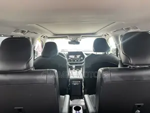 Toyota Highlander 2020 Red