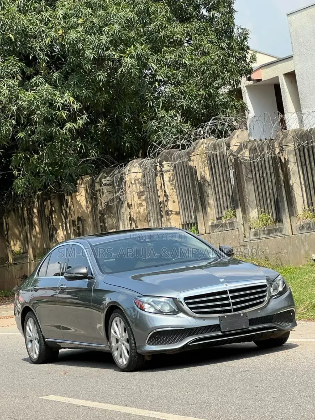 Mercedes-Benz E300 2017 Gray