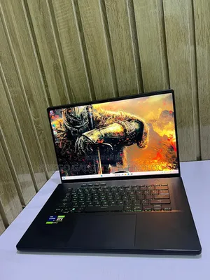 Laptop Asus ROG Zephyrus M16 GU603HR 32GB Intel Core I9 SSD 1T
