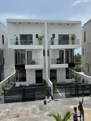 4bdrm Duplex in Orchid Lekki Lagos for sale