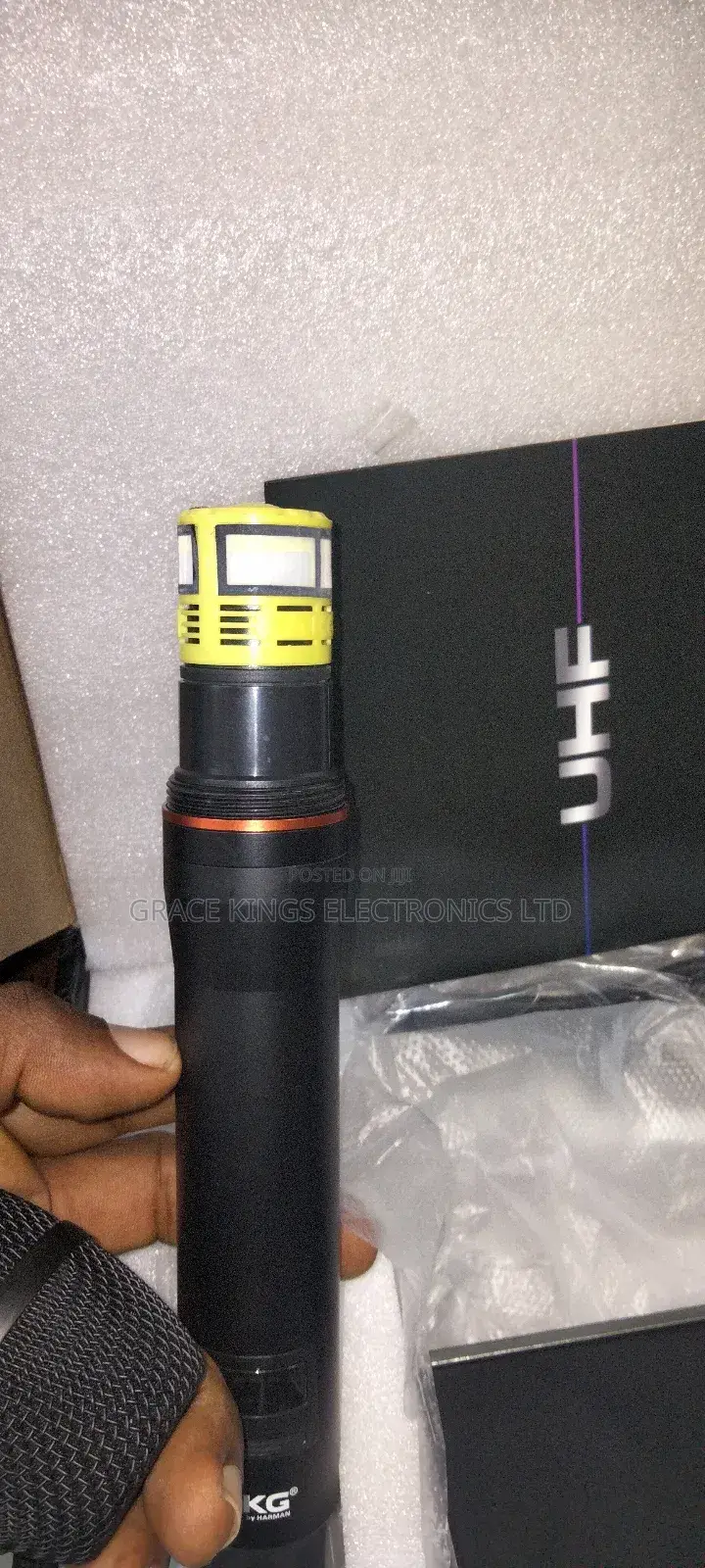 Akg Rechargeable Batteries Wireless Microphone
