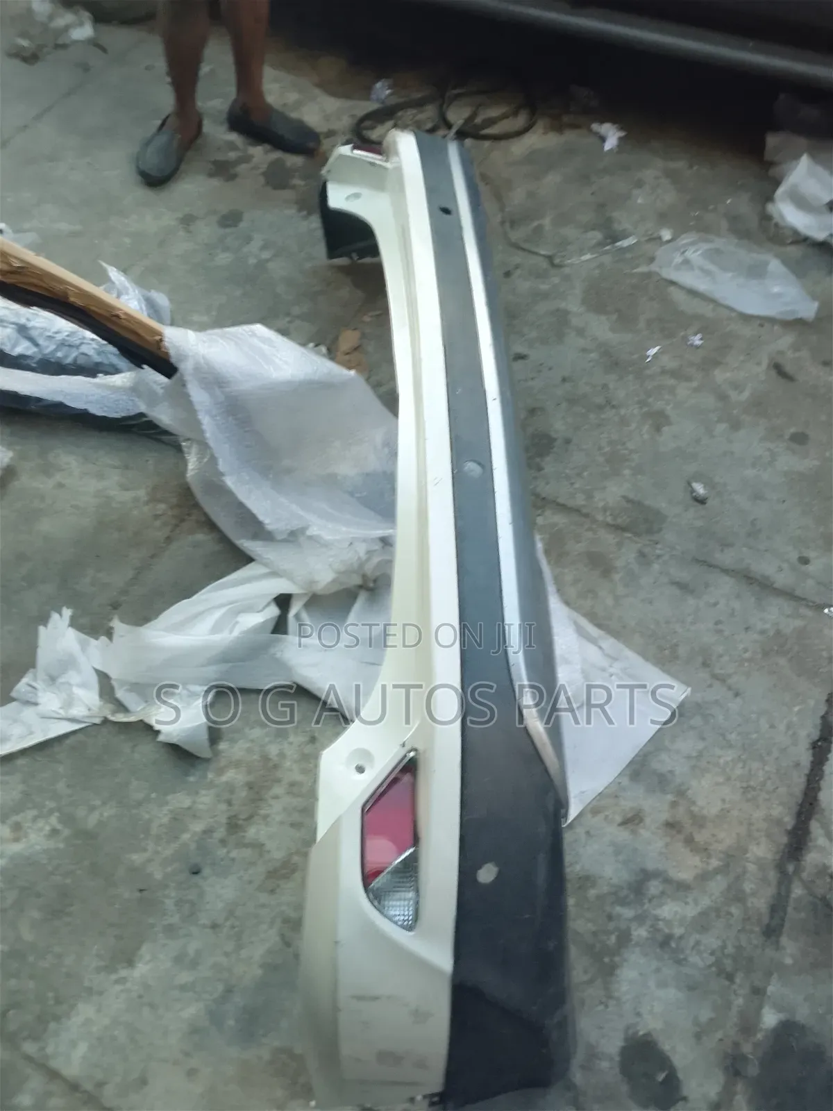 Complete Back Bumper Rav4 2018