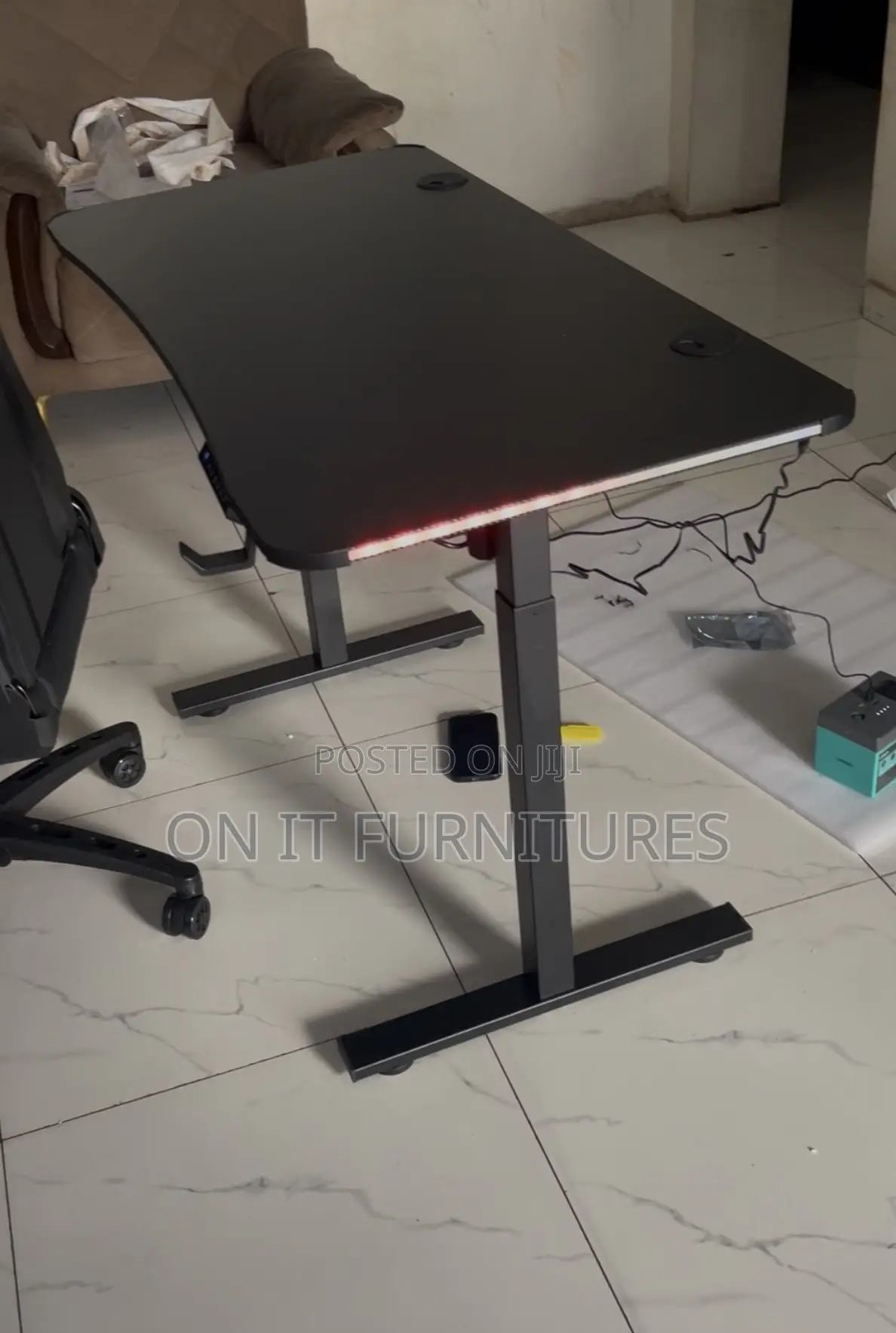 1.4m Electric Adjustable Table With Led Lights–Sleek, Smart Stylish!