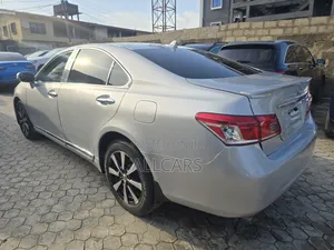 Lexus ES 350 2011 Silver