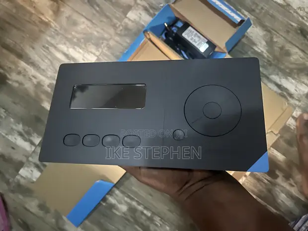 【美品】Cerevo LiveWedge CDP-LW01A Amazon.co.jp: Cerevo CDP-LW01A LiveWedge Video Switcher