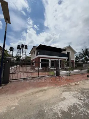 4bdrm Duplex in Obio-Akpor for sale