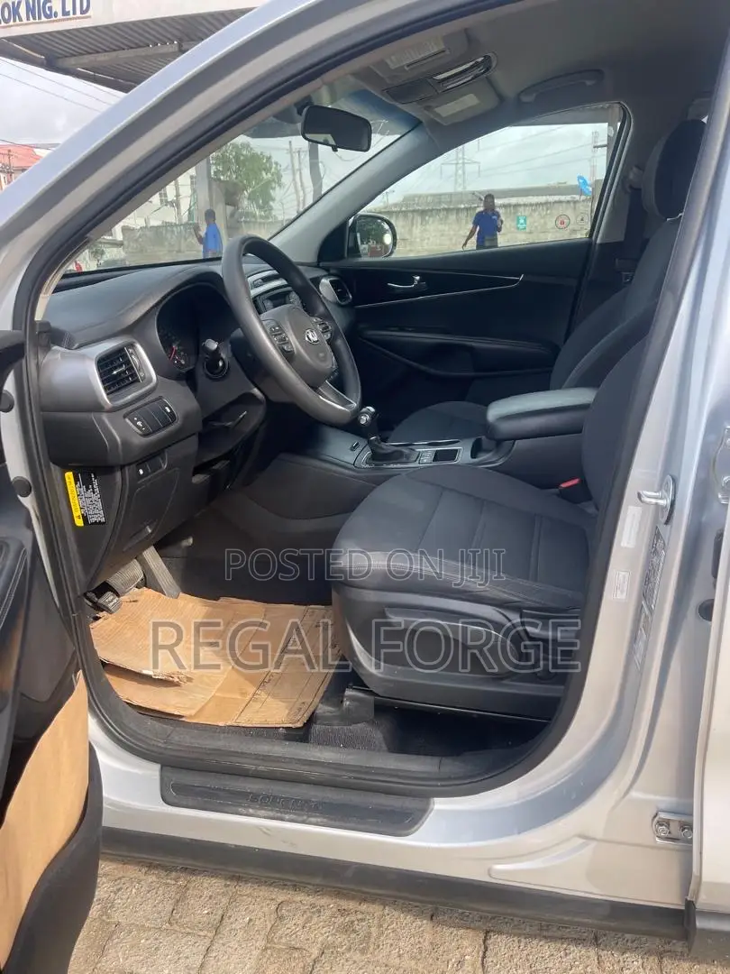 Kia Sorento 2016 Silver